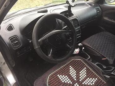 kia sit: Mitsubishi Carisma: 2000 г., 1.6 л, Механика, Бензин, Седан — 8