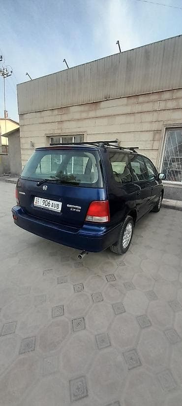Honda Shuttle: 1999 г., 2.3 л, Автомат, Бензин, Минивэн
