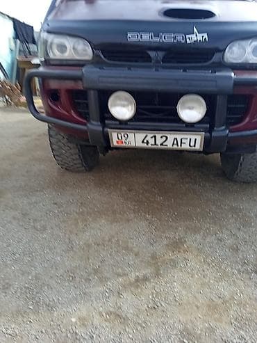 hilux syrf: Mitsubishi Space Gear: 1995 г., 3 л, Бензин, Минивэн — 3