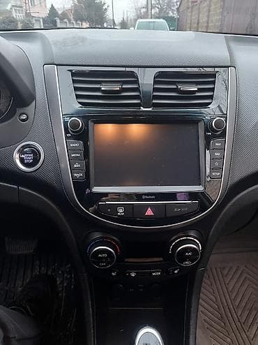 yuan plus byd: Hyundai Accent: 2019 г., 1.4 л, Вариатор, Бензин, Седан — 7