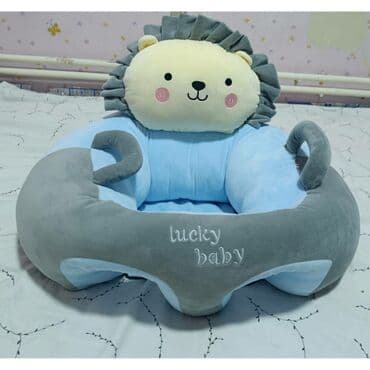 машина для мальчиков: Автокресло, цвет - Синий, Б/у — 1