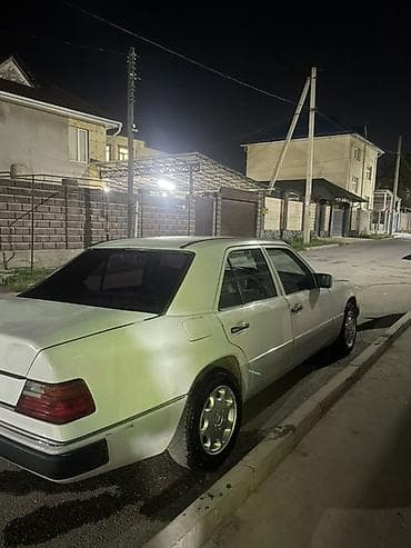 124 e500: Mercedes-Benz W124: 1990 г., 2 л, Ручные, Бензин, Седан — 3