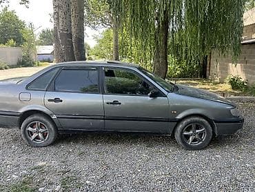 накладки гольф 3: Volkswagen Passat: 1994 г., Седан — 2