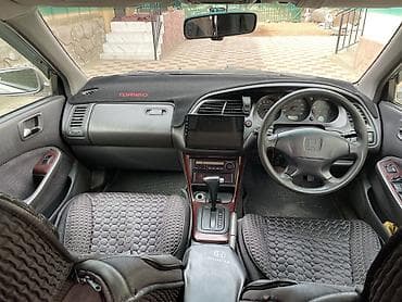 step vagon: Honda Torneo: 2001 г., 2 л, Автомат, Бензин, Седан — 4