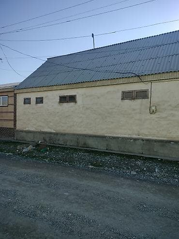 аренда дома на иссык куле: Дом на участке 7 соток. Планировка и помещения: - 7 комнат - 2 кухни — 2