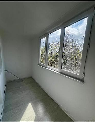 Продажа квартир: 3 комнаты, 63 м², 104 серия, 4 этаж, Косметический ремонт — 8