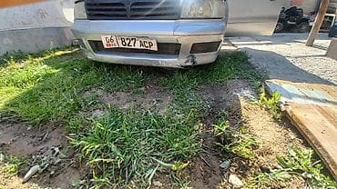 Mitsubishi Chariot: 1999 г., 2.4 л, Механика, Бензин, Минивэн — 3