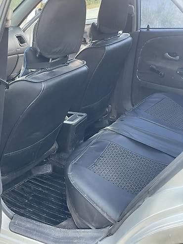 e55 compressor: Mitsubishi Carisma: 2002 г., 1.6 л, Механика, Бензин, Седан — 5