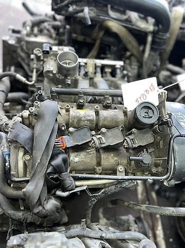 корпус срв: Бензиновый мотор Peugeot 1.6 л, Оригинал — 4