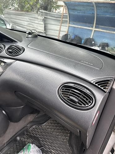 форд фокус 2014 года: Ford Focus: 2000 г., 1.8 л, Механика, Бензин, Универсал — 8