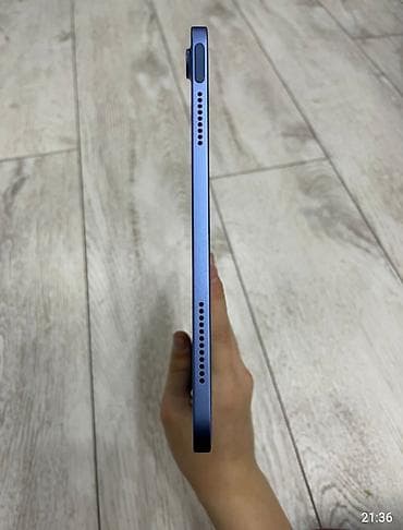 aipad mini 6: IPad 10‑го поколения, голубой цвет. Память 256 ГБ. Диагональ экрана — 5