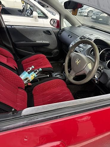 avanta 4: Honda Fit: 2001 г., Автомат, Бензин, Хэтчбэк — 4