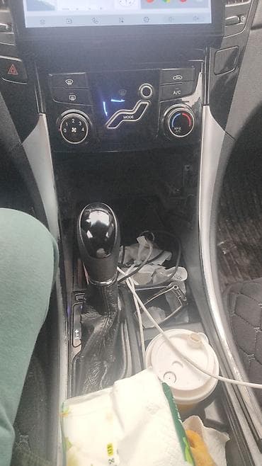 купить соната в бишкеке: Hyundai Sonata: 2012 г., 2 л, Автомат, Газ, Седан — 7