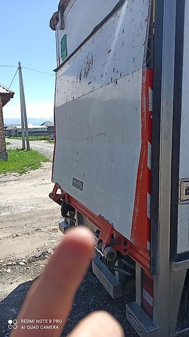 Гидроборт для грузового автомобиля Описание:Бары иштейт бары бар at lalafo.kg Гидроборт для грузового автомобиля Описание:Бары иштейт бары бар