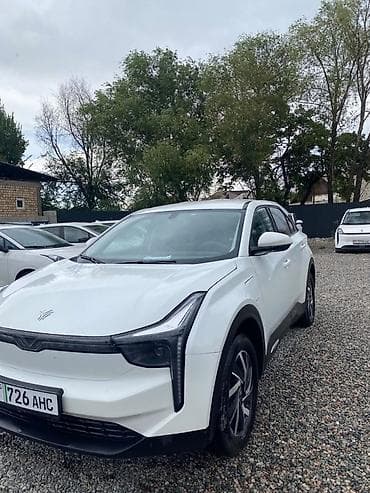 byd plus: Электромобиль NETA U PRO кроссовер класса Кузов и дизайн: - 5‑дверный — 2