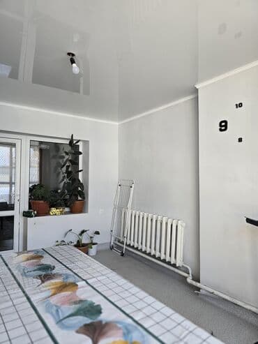 дом в токмаке: 60 м², Эмереги менен — 2