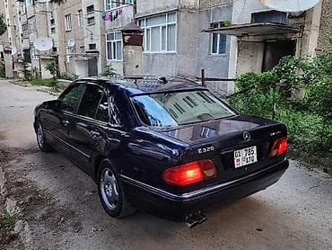 марч к 12: Mercedes-Benz E-Class: 1996 г., 3.2 л, Автомат, Бензин, Седан — 2