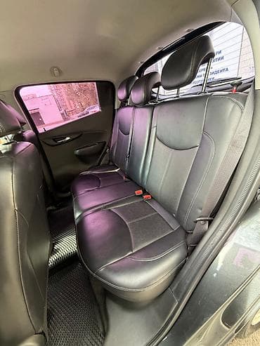 Продажа авто: Chevrolet Spark: 2018 г., 1 л, Автомат, Бензин, Хэтчбэк — 6