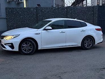 бампер е53: Kia K5: 2019 г., 2 л, Автомат, Бензин, Седан — 3