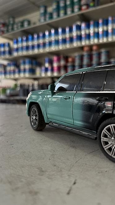 элекро машина: Игрушка машина Коллекционная масштабная модель Lexus LX600 (примерно — 4
