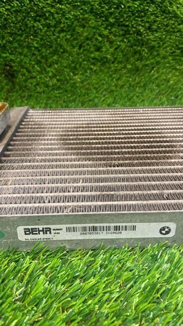 n62: Масляный радиатор BMW 2009 г., Б/у, Оригинал, Германия — 3