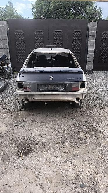 Кузов Volkswagen Passat B3 (седан), задняя часть для — 1
