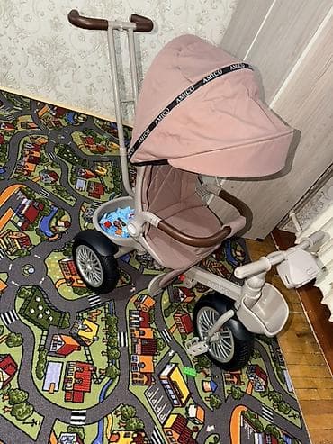 rolls roys: Детский трёхколёсный велосипед-каталка AMICO с родительской ручкой и — 1