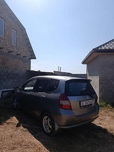 родном окрасе: Honda Fit: 2003 г., 1.3 л, Автомат, Хэтчбэк — 3