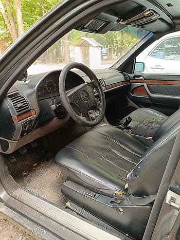 Унаа: Mercedes-Benz S-Class: 1995 г., 3.2 л, Кол менен иштөөчү, Бензин, Седан — 5