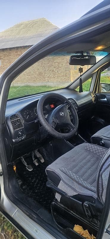 газ садко: Opel Zafira: 2002 г., Ручные, Минивэн — 2
