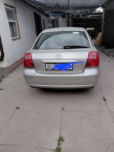 раум raum: Toyota Avensis: 2004 г., Автомат, Газ, Седан — 2
