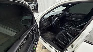 Транспорт: Mercedes-Benz E-Class: 2001 г., 5.5 л, Автомат, Бензин, Седан — 5