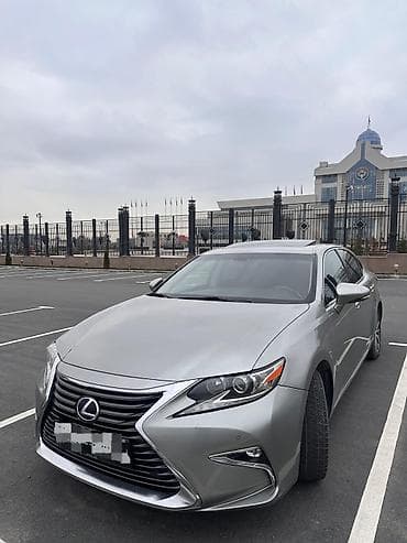 camry 2020: Lexus ES: 2016 г., 2.5 л, Автомат, Гибрид, Седан — 1
