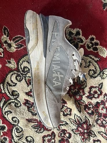 la luna: Кроссовки Premiata Moe Run - Размер: 41 (маркировка VAR.6727) - — 5