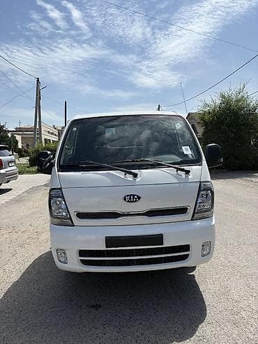 авто жак: Kia BONGO: 2020 г., 2.4 л, Кол менен иштөөчү, Газ, Бус — 5