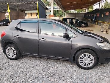 auris: Toyota Auris: 2008 г., Автомат, Бензин, Хэтчбэк — 2