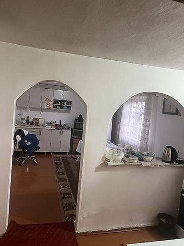 продаю дом с манас: Дом, 64 м², 4 комнаты, Собственник, Старый ремонт — 7
