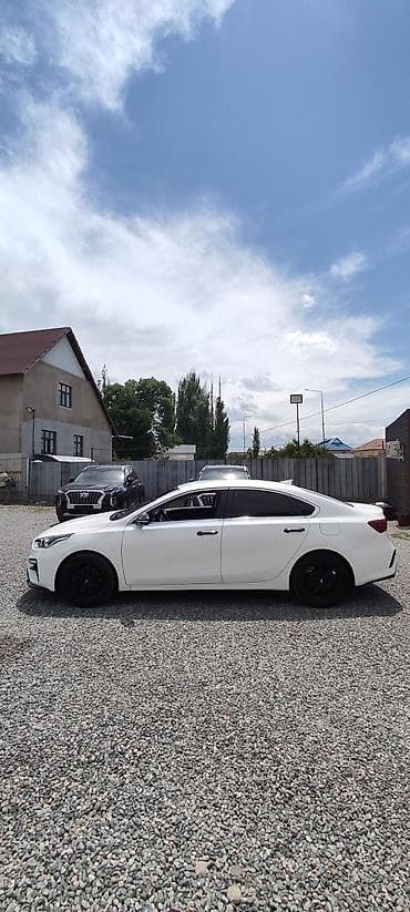 changan deepal: Kia K3: 2019 г., 1.6 л, Автомат, Бензин, Седан — 3
