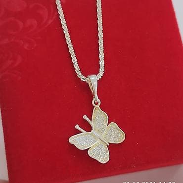 Үлпөт көйнөктөрү жана аксессуарлар: Серебро пробы 925 Длина 50 см Качество отличное Блестит шикарно Есть — 2