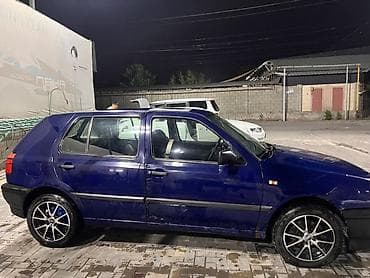 купить вента: Volkswagen Golf: 1995 г., Механика, Бензин, Хэтчбэк — 4