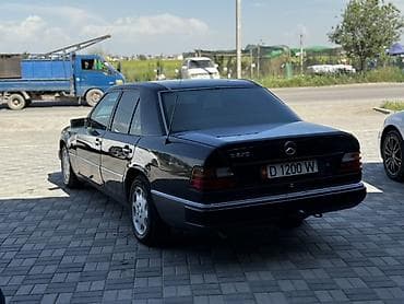 Продажа авто: Mercedes-Benz E-Class: 1993 г., 2.2 л, Механика, Бензин, Седан — 2