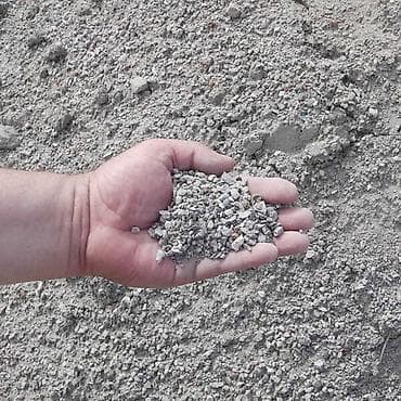 Үй жана бакча: Эленген шагыл, Керүү үчүн, Дүңүнөн, Камаз — 5