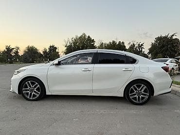 byd e5: Kia K3: 2019 г., 1.6 л, Автомат, Бензин, Седан — 2