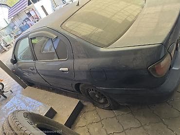 нет времени: Nissan Primera: 2001 г., 2 л, Бензин, Седан — 4