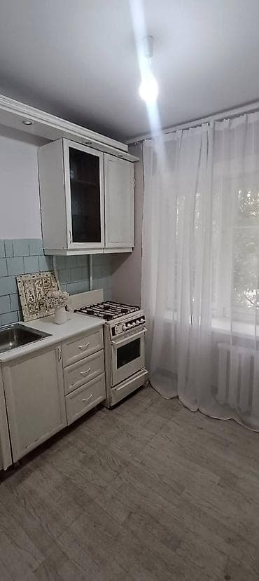 Кыймылсыз мүлк: 🏡 1-комнатная квартира в районе Вефа ТРЦ 📍 Удобная локация — рядом с — 1