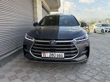 BYD Tang: 2023 г., 1.5 л, Гибрид, Кроссовер
