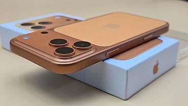 iphone osh: IPhone 17 Pro Max, Б/у, 1 ТБ, Золотой, Зарядное устройство, Защитное стекло, Чехол, 100 % — 2