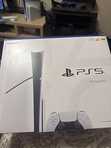 Видеоигры и приставки: Игровая консоль Sony PlayStation 5 (PS5) - Модель: PS5 с дисководом — 1