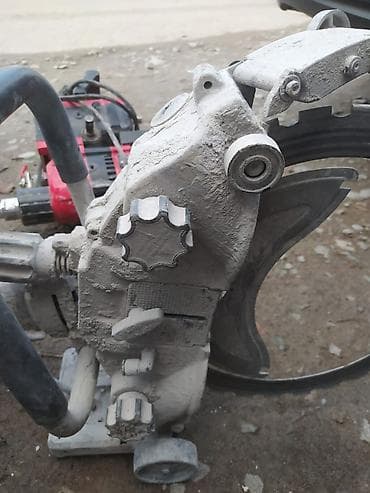 алмазный резка бетона: Алмазная отрезная пила (штроборез/резчик бетона) с большим диском — 1