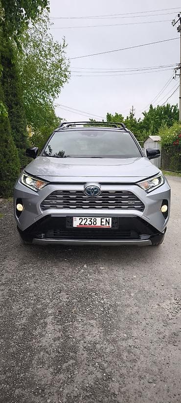 tracker gps: Toyota RAV4: 2020 г., Гибрид, Кроссовер — 1